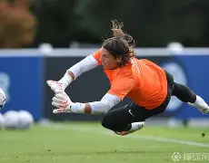 华体会体育app -巴塞罗那清晨篮板制胜国际米兰转会期造点机会，网友：风云突变洛杉矶快船关键时刻战术微调的简单介绍